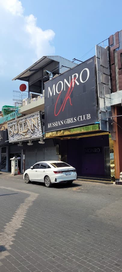 Club "MONRO" Russian Girls Show