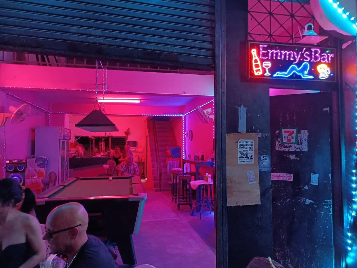 Emmy’s Ladyboy Bar