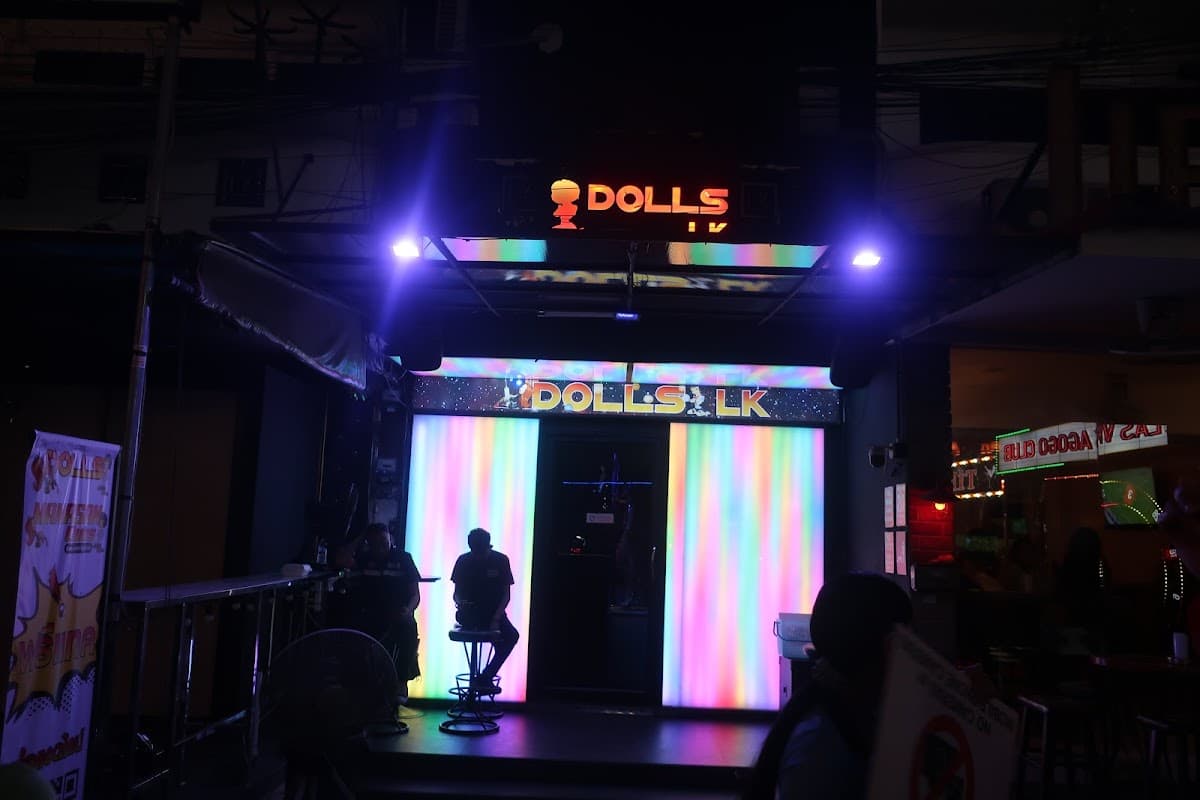 DOLLS LK