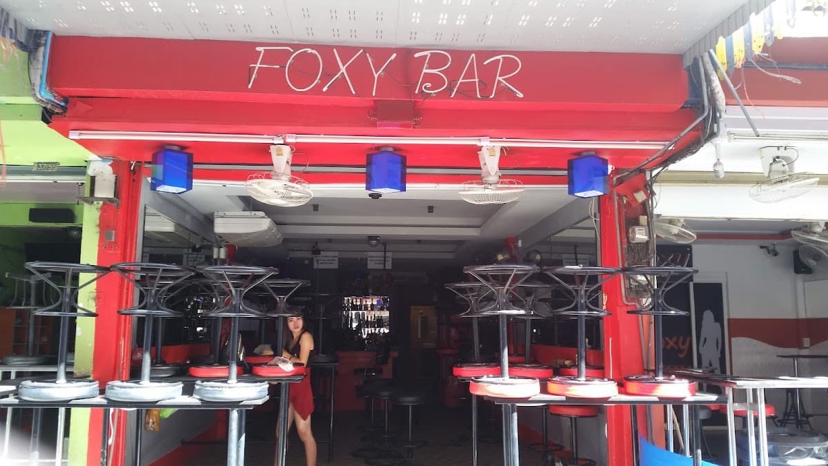 Foxy Bar Soi 6
