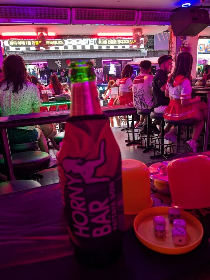 Horny Bar