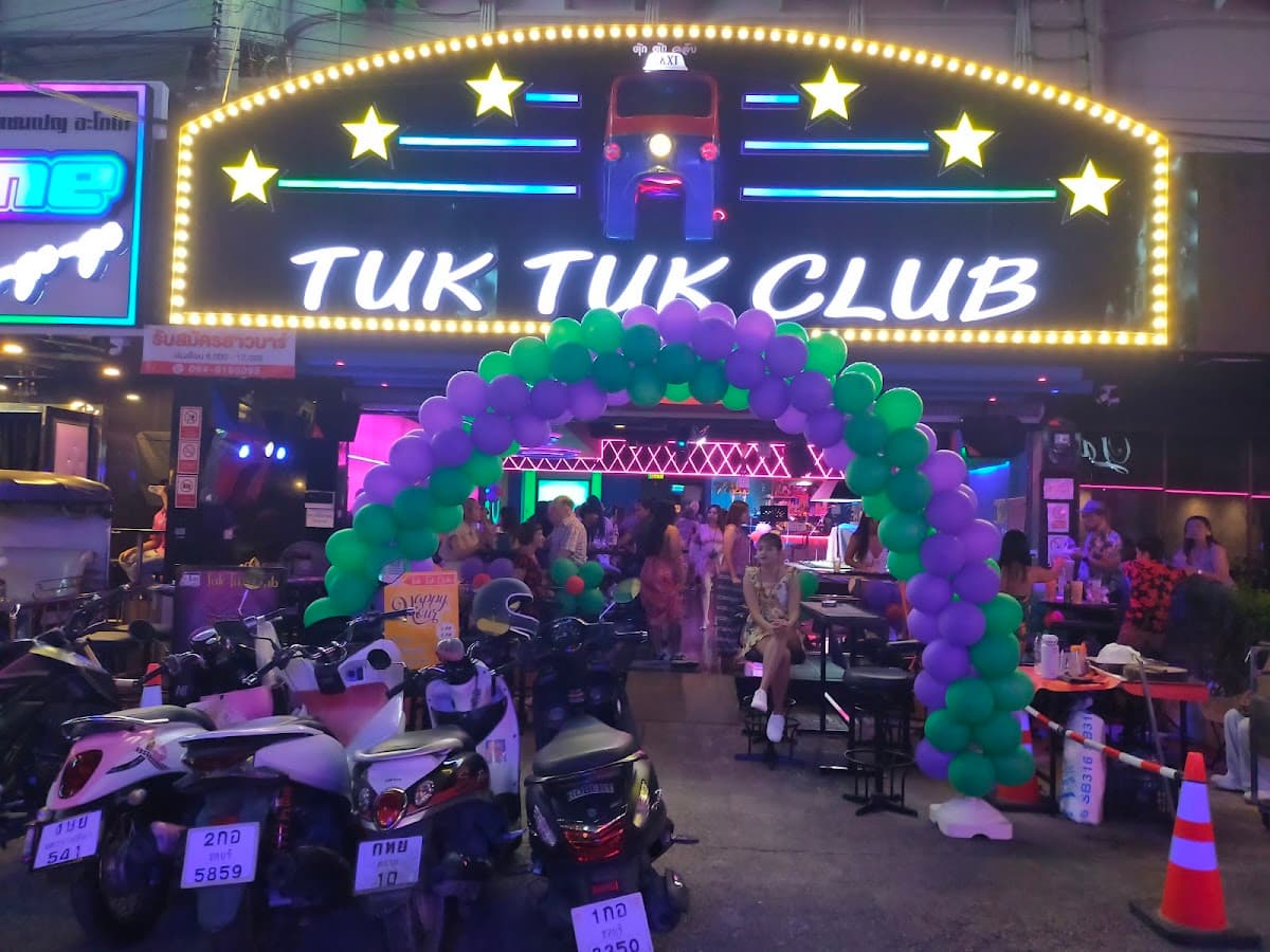 Tuk Tuk Club