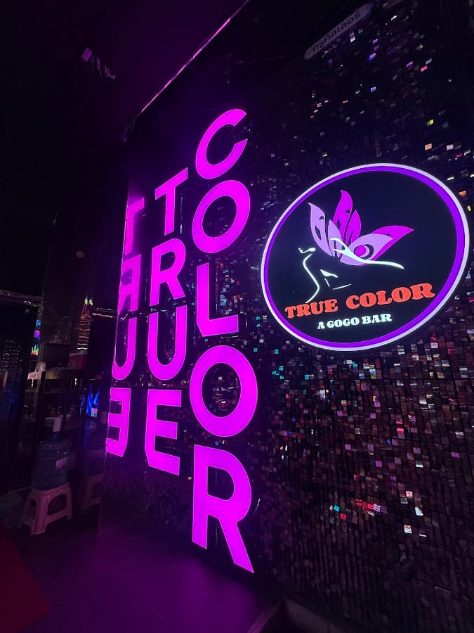 True Color aGoGo