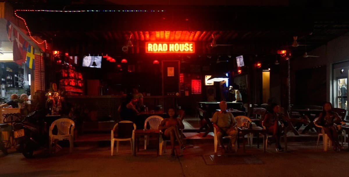 Road House Bar