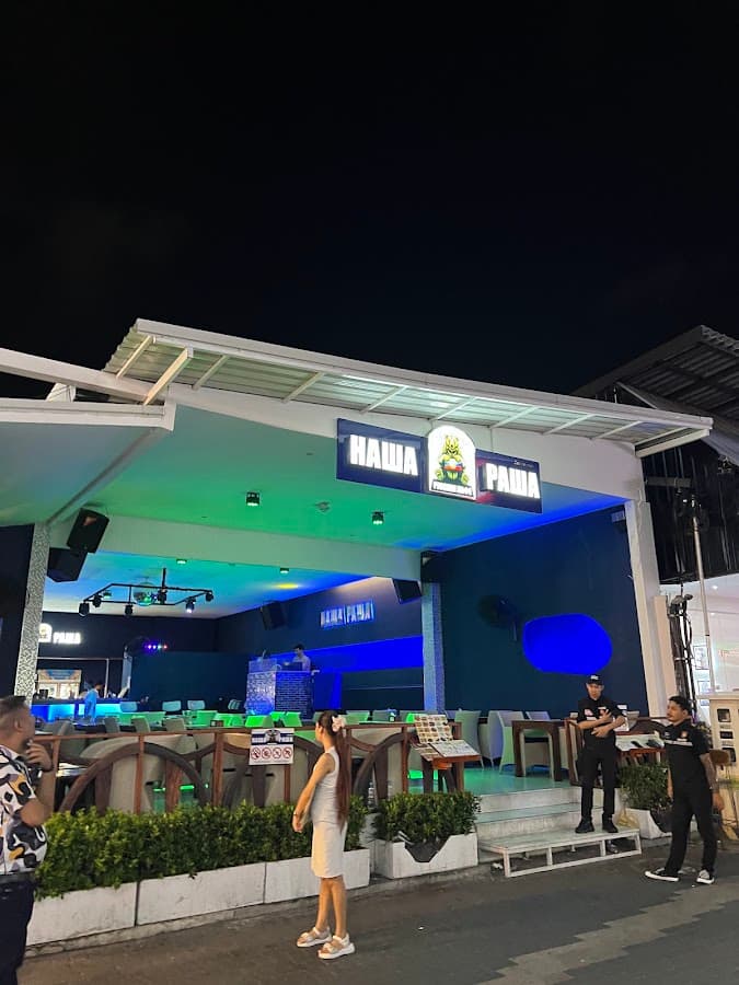 НАША РАША walking street