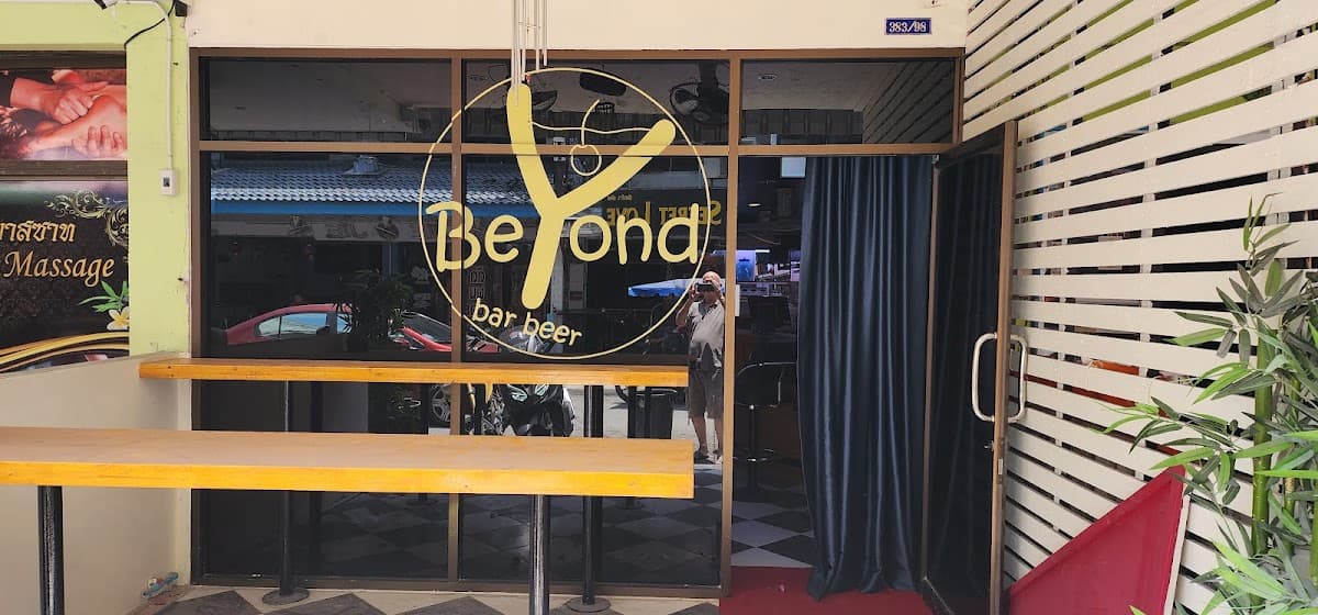 BeYond 2 - Gentlemen's Club
