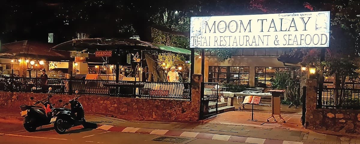Moom Talay Rooftop