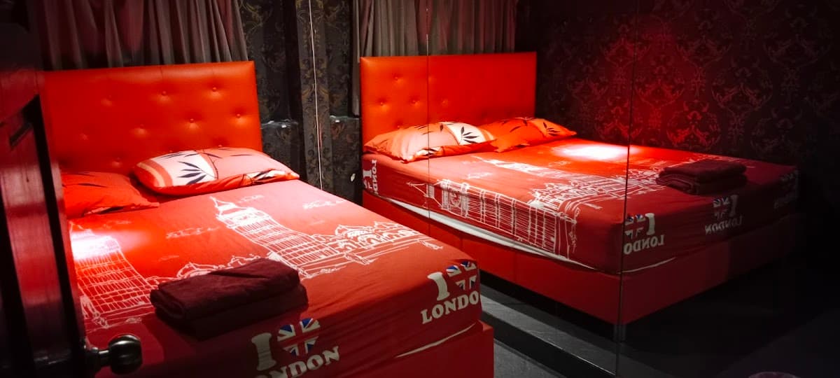 Love Time Inn