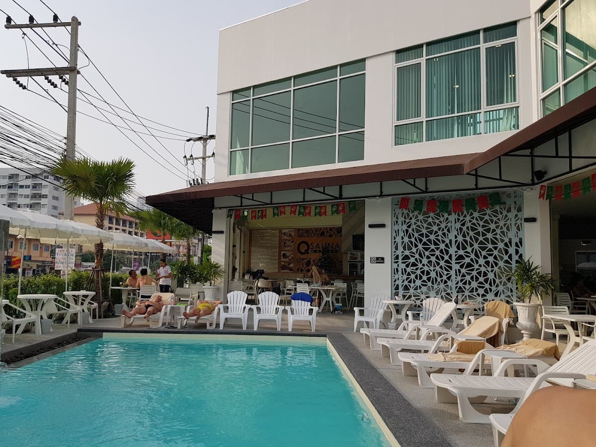 Q Resort