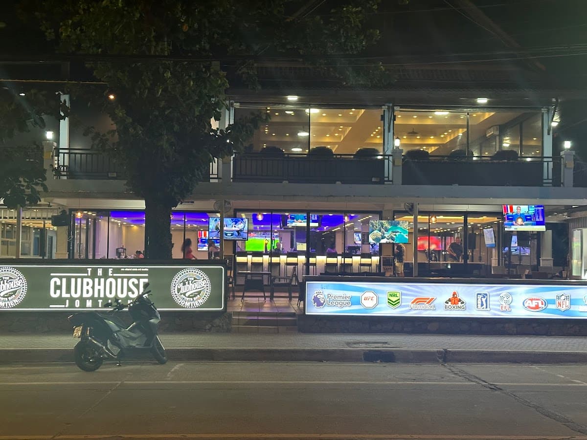 THE CLUBHOUSE JOMTIEN