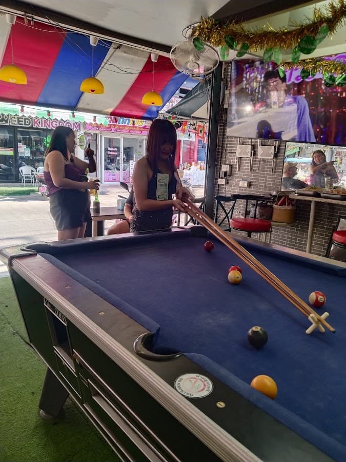 BJ Bar